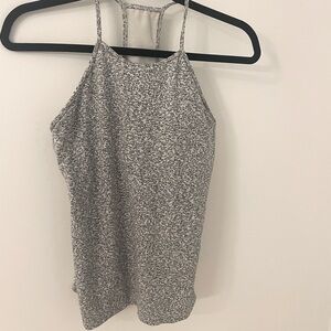 GapFit Camisole with built in bra - Low Impact Size M